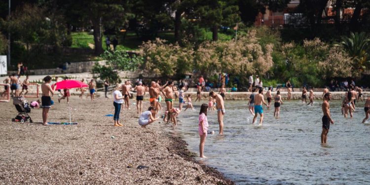 Ostaje li Hrvatska bez najljepših plaža? Stručnjak: “Ovo treba obeshrabriti”