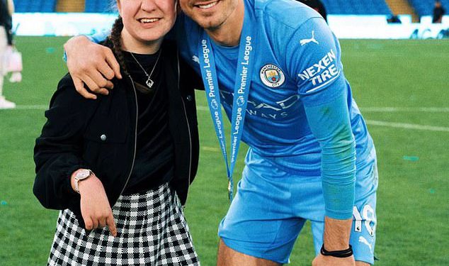 Otkriveno: Jack Grialish stvara srdačnu gestu do raka, dok insajderi govore kako je Engleska zvijezda dala tisuće u nizu tajnih činova dobročinstva