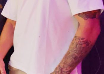 Otkriveno: Što se stvarno dogodilo na probijanju na bazenu? Takozvani ‘6’6 nasilnik’ u srcu svađe koja uključuje nogometni yob govori