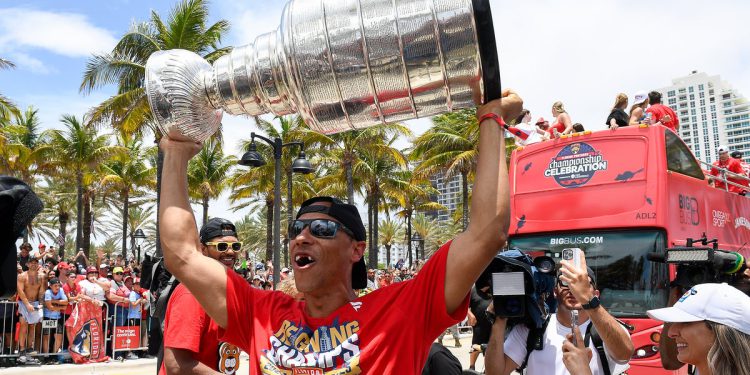 ‘Ovo je nevjerojatno’: Panteri slave drugi uzastopni Stanley Cup s još jednom paradom