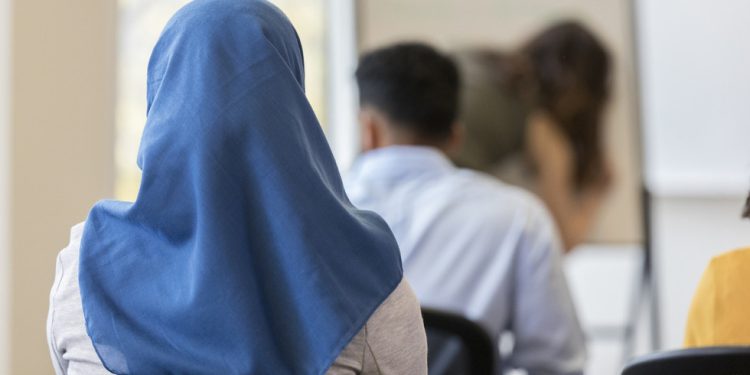 PM države EU poziva na suzbijanje islama – RT World News