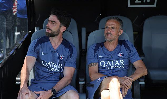 PSG Boss Luis Enrique kaže da ‘timovi trpe’ u vrućini od 40 ° C na klupskom Svjetskom kupu dok mu se Vitinha pridružuje u kritikama ‘teških’ vremena početka