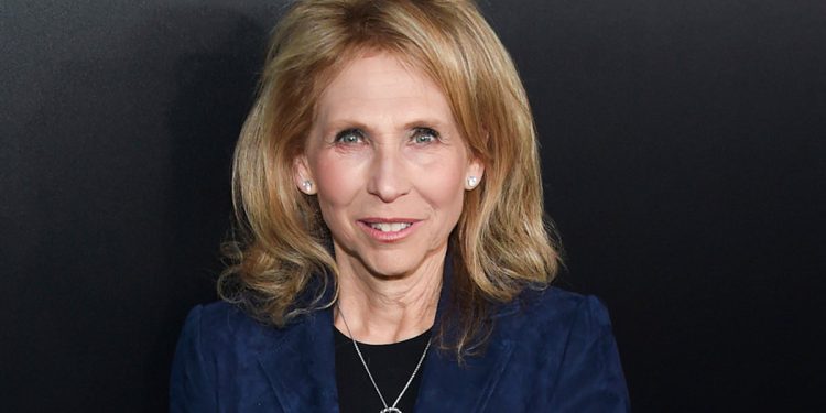 Paramount stolica Shari Redstone potvrđuje dijagnozu raka usred prodaje visokih uloga povezanih s Trumpovom tužbom od 25 milijuna dolara ’60 minuta ‘