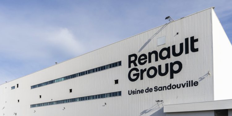 Paris želi proizvesti dronove u Ukrajini – RT World News