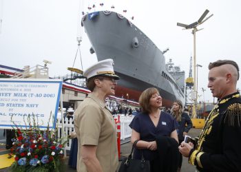 Pentagon preimenovati ‘gay’ američki ratni brod – Mediji – RT World News