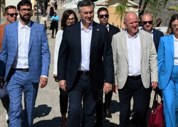 Plenković u Dalmaciji: Ulaganja od preko 30 milijuna eura za projekte na otocima