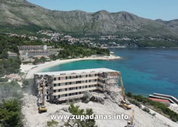 Počelo je rušenje Pelegrina, arhitektonski biser pretvara se u prah