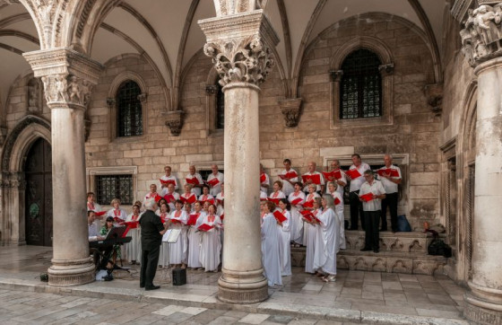 Počinju ljetni programi u turističkim mjestima: Glazba, folklor i tradicija u lipnju, srpnju i kolovozu