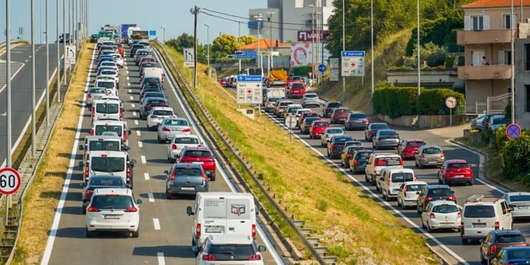 Pogledajte ovu nepreglednu kolonu na ulazu i izlazu iz Splita!