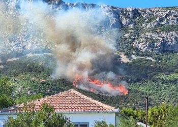 Policija objavila kako je nastao subotnji požar iznad Kaštela