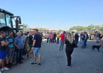 Poljoprivrednici blokirali terminal na granici BiH i Srbije