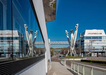 Porsche objašnjava zašto ‘ne može’ napustiti Rusiju – RT Business News