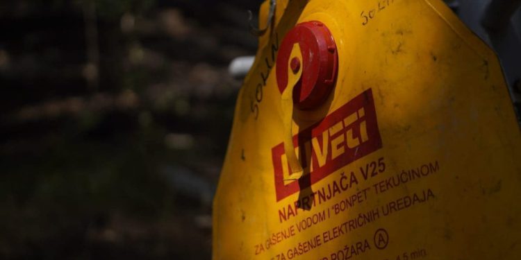 Požar na Klisu. Muškarac roštiljao i onda se dogodilo zlo. Evo što kažu vatrogasci