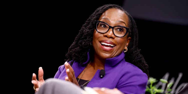 Pravda Vrhovnog suda Ketanji Brown Jackson zaradio je milijune za pisanje memoara