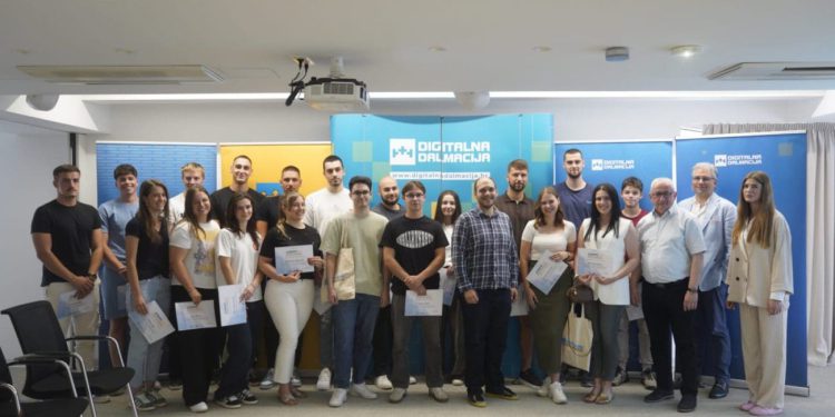 Predstavljena nova generacija mladih programera Digitalne Dalmacije: Završena JUNIOR Dev edukacija!