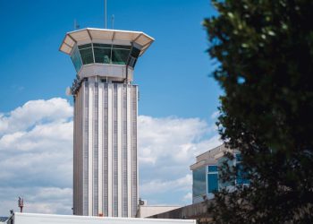 Preminuo Lukša Novak, dugogodišnji čelnik Zračne luke Split