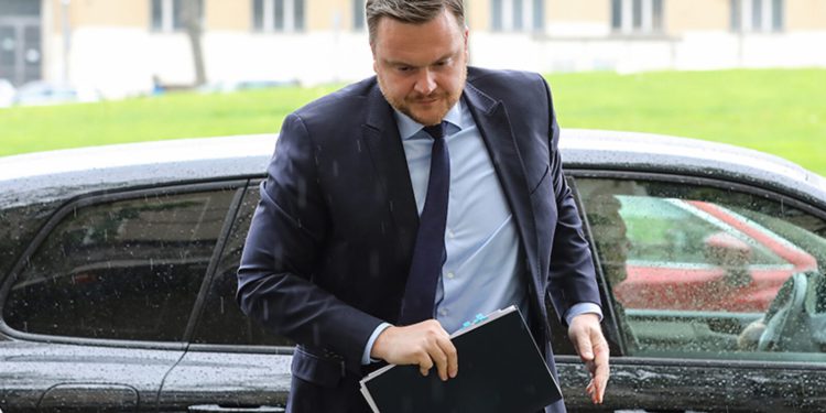 Primorac na sastanku OECD-a: Financije moraju služiti održivosti