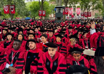 Profesor Philippe Sands kaže da su izvješća o “bijesnom antisemitizmu” na Sveučilištu Harvard “potpune gluposti”