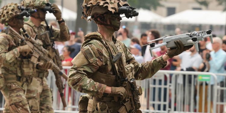 Proračun Pentagona smanjuje narudžbe F-35, pojačava financiranje bespilotnih letjelica i rakete