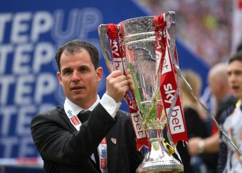 Prva liga, Bris i Sunderland posao