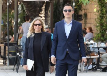 Prvi gradonačelnik Makarske koji je dva puta uzastopno dobio povjerenje građana: Zoran Paunović početak novog mandata obilježio okupljanjem svih zaposlenika