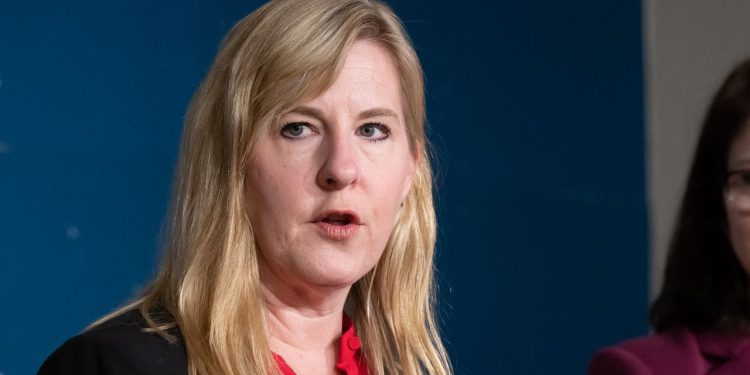 Pucnjave u Minnesoti iskriče sigurnosne strahove jer su zakonodavci suočeni s prijetnjama kod kuće