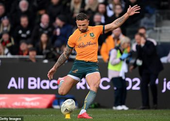 Quade Cooper oduševljava obožavatelje na društvenim medijima koji dokazuje koliko se njegov život promijenio jer je bio jedna od najvećih zvijezda u Australiji