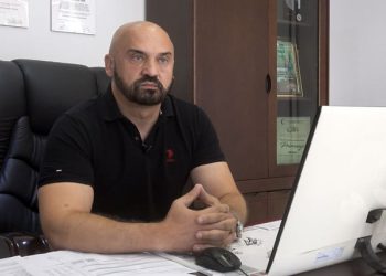 Ramo Isak o zmiji u Domu naroda: Čim sam čuo za to, odmah sam sišao dolje s dečkima