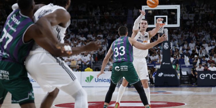 Real na korak do finala. Hezonja podijelio naslov prvog strijelca, a uz to je bio prvi skakač utakmice