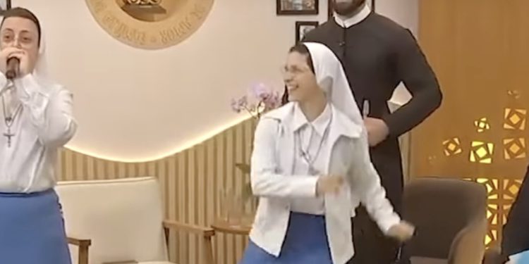 Redovnice koje plešu hip-hop osvojile internet: ‘Ljudi misle da smo ukočene’