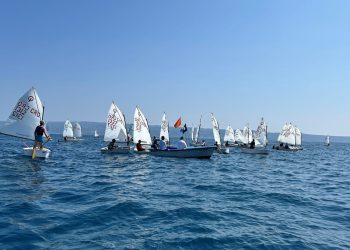 Regata povodom sv. Ante u Podstrani: More, djeca i veliko srce zajednice