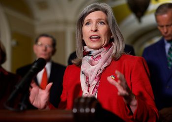 Republikanski senatori izbacuju prijedloge proračuna za Trump