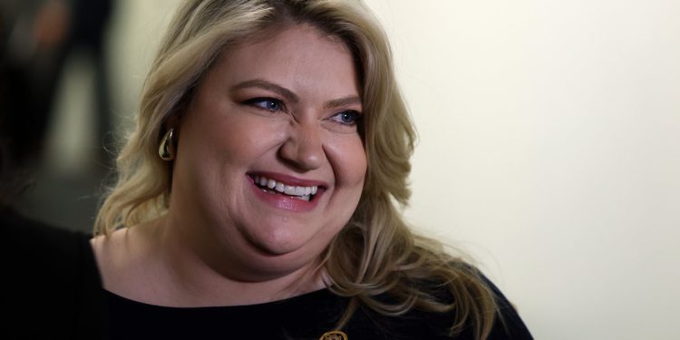 Republikanski zastupnik s ektopičnom trudnoćom umalo je umro usred novih zakona o pobačaju na Floridi – ali krivi ljevicu