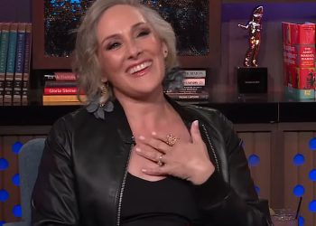Ricki Lake otkriva da je imala veliku makeover plastične kirurgije nakon gubitka težine od 40 funti