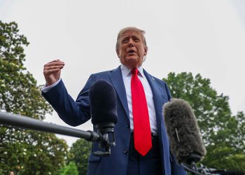 Rusija bi trebala biti u G8 – Trump – RT World News