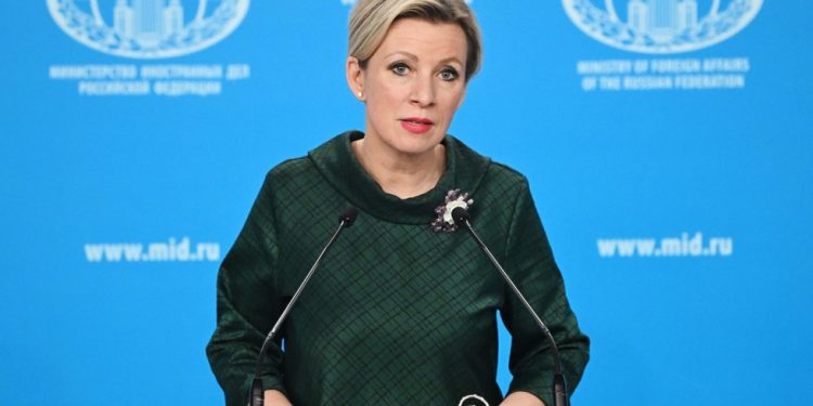 Rusija optužuje Ukrajinu za samo-genocid u svađi zbog ostataka trupa-RT World News