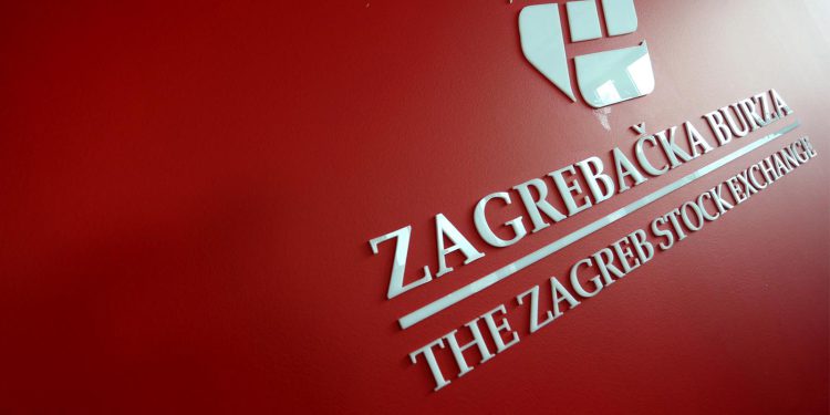 S usklađenom krivuljom indeksa svaka sličnost prestaje – Slovenija je daleko ispred, a slovenski mali ulagači veći su “patrioti” od hrvatskih