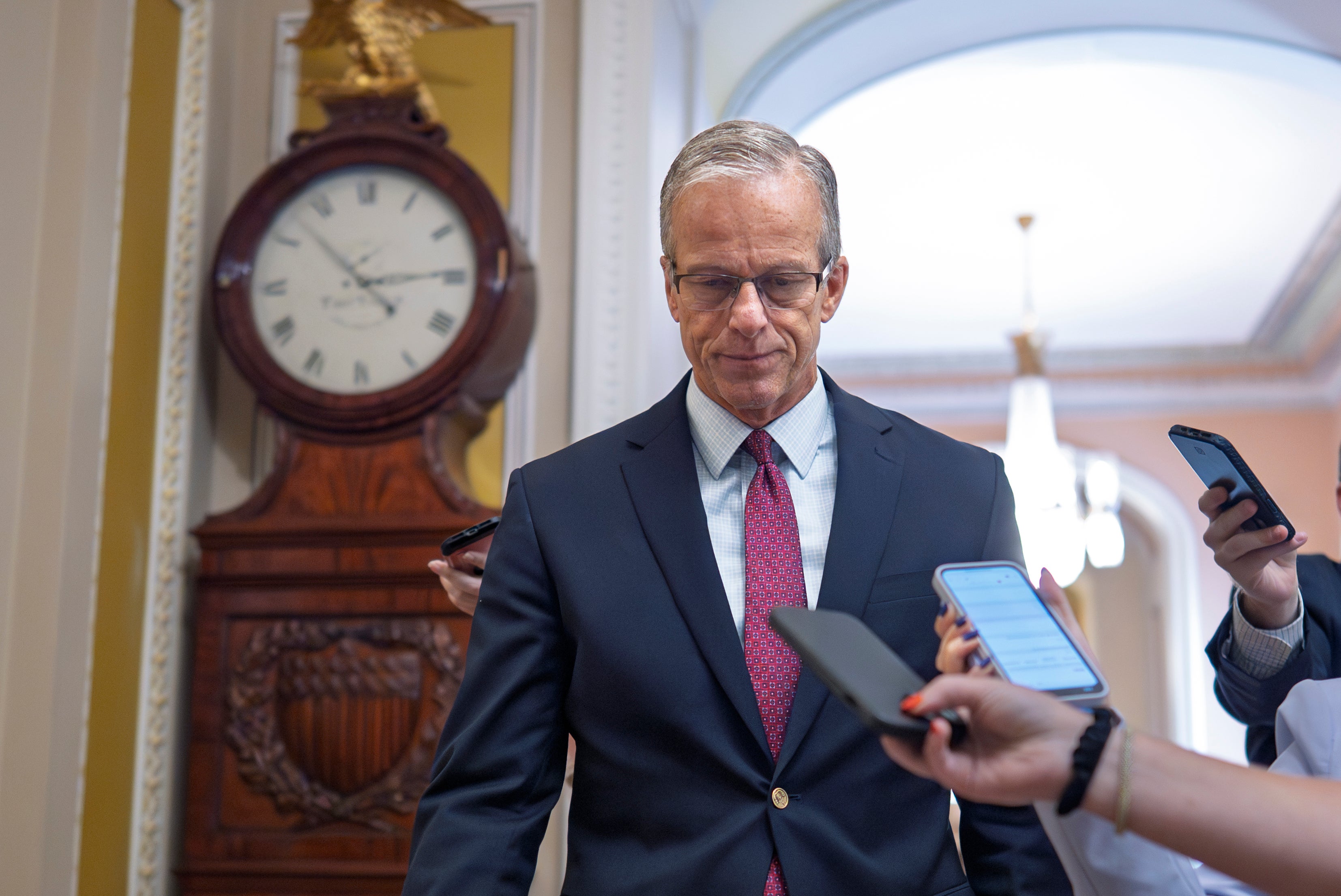 Vođa većine Senata John Thune vodi napore da prođe dnevni red predsjednika Donalda Trumpa