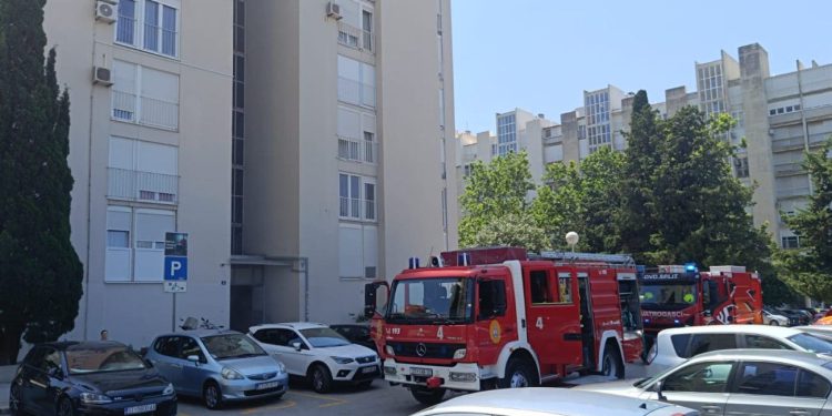 STANARI KARAMANOVE U VELIKOM PROBLEMU Nakon požara su ostali bez – struje