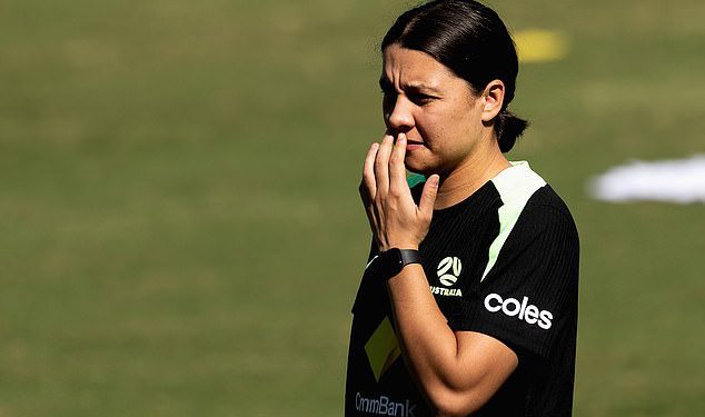 Sam Kerr u potpunosti zaslijepi svoje obožavatelje čineći šok potez dok se bori za pobjedu u tajnom ozljedama