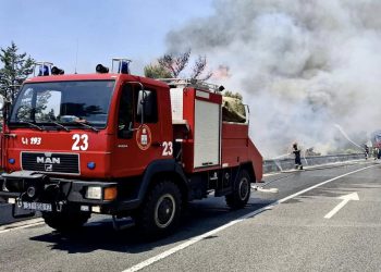 Sanacija u tijeku: Požar kod Piska pod nadzorom, ozlijeđen vatrogasac i više građana