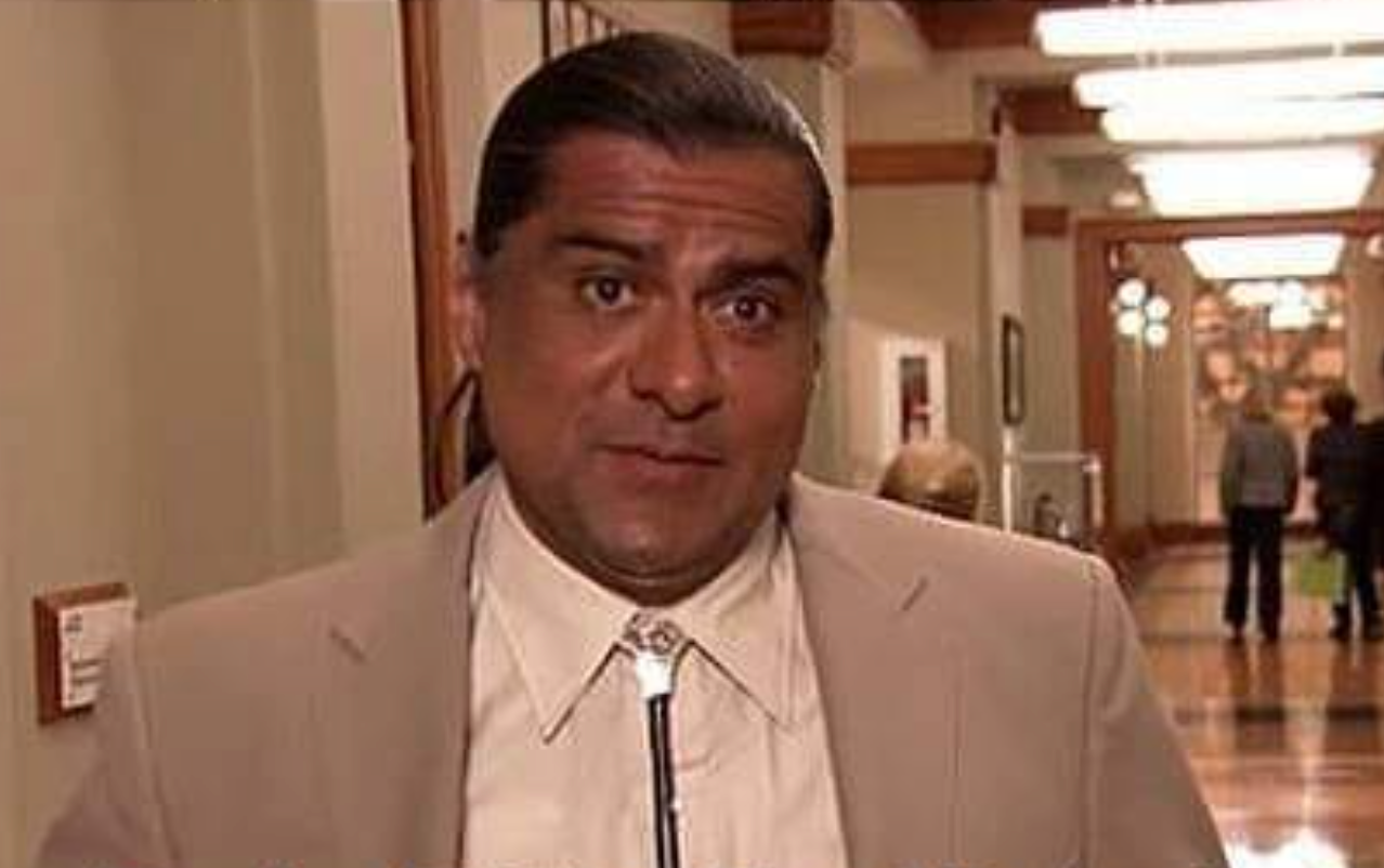 Jonathan Joss, koji je umro u dobi od 59 godina, kao načelnik Ken Hotate u 'Parkovi i rekreacija'