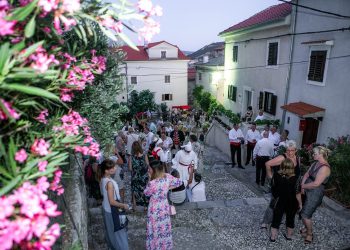 Šetnja kroz povijest Bakra – okusite nepresušnu maštu ovog kraja!