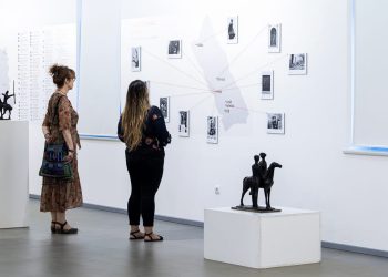 Sinoć je u sinjskim Alkarskim dvorima otvorena izložba Putovima Stipe Sikirice