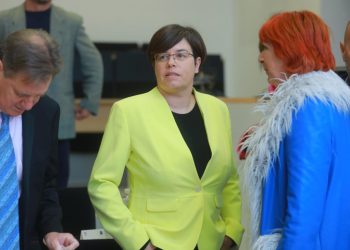 Slobodna Dalmacija – Formira se županijska većina, a iz Centra poručuju: ‘Analizirat ćemo svaku točku, svaki euro i svaku odluku!’