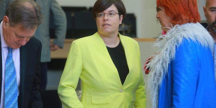 Slobodna Dalmacija – Formira se županijska većina, a iz Centra poručuju: ‘Analizirat ćemo svaku točku, svaki euro i svaku odluku!’