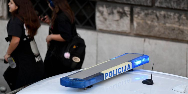 Slobodna Dalmacija – Jeste li vidjeli ovu nesreću u Splitu? Policija traži očevice, pješak zadobio tjelesne ozljede