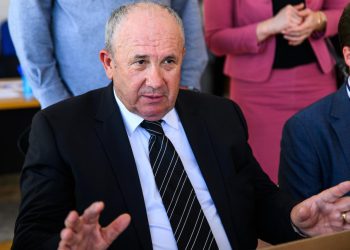 Slobodna Dalmacija – Kerum otvoreno o političkoj trgovini: ‘Ja u krvi jesam trgovac, ali…’ Otkrio nam je i tko će na čelo Gradskog vijeća