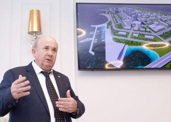 Slobodna Dalmacija – Kerumu zasmetala Oparina izjava: ‘Moralna nula od čovika. Glumi povjesničara, a u biti je prevarant’