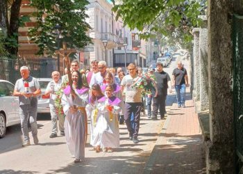 Slobodna Dalmacija – Obitelji žrtava partizanskog zločina proživljavale su traume, a jugoslavenska vlast je pekla janjce: ‘Bila je to osveta’